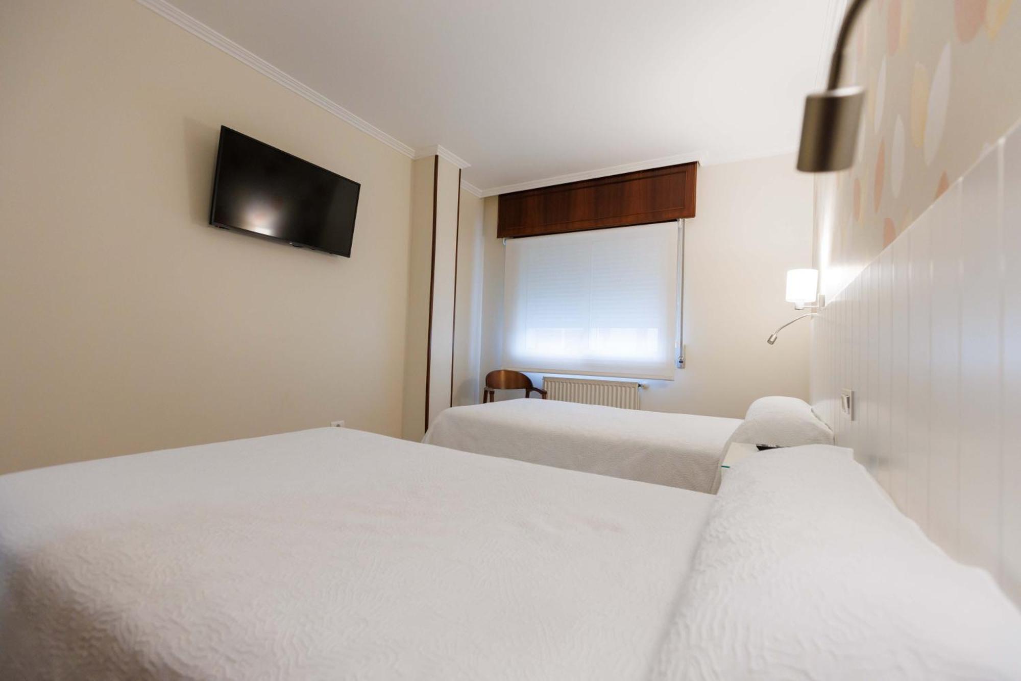 Hotel O Cruceiro Кальдас-де-Рейс Екстер'єр фото