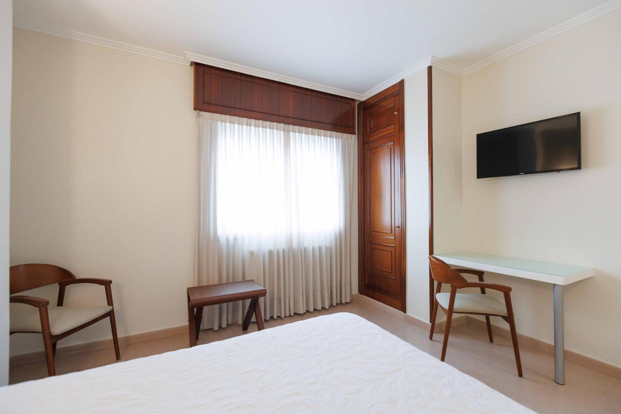 Hotel O Cruceiro Кальдас-де-Рейс Екстер'єр фото