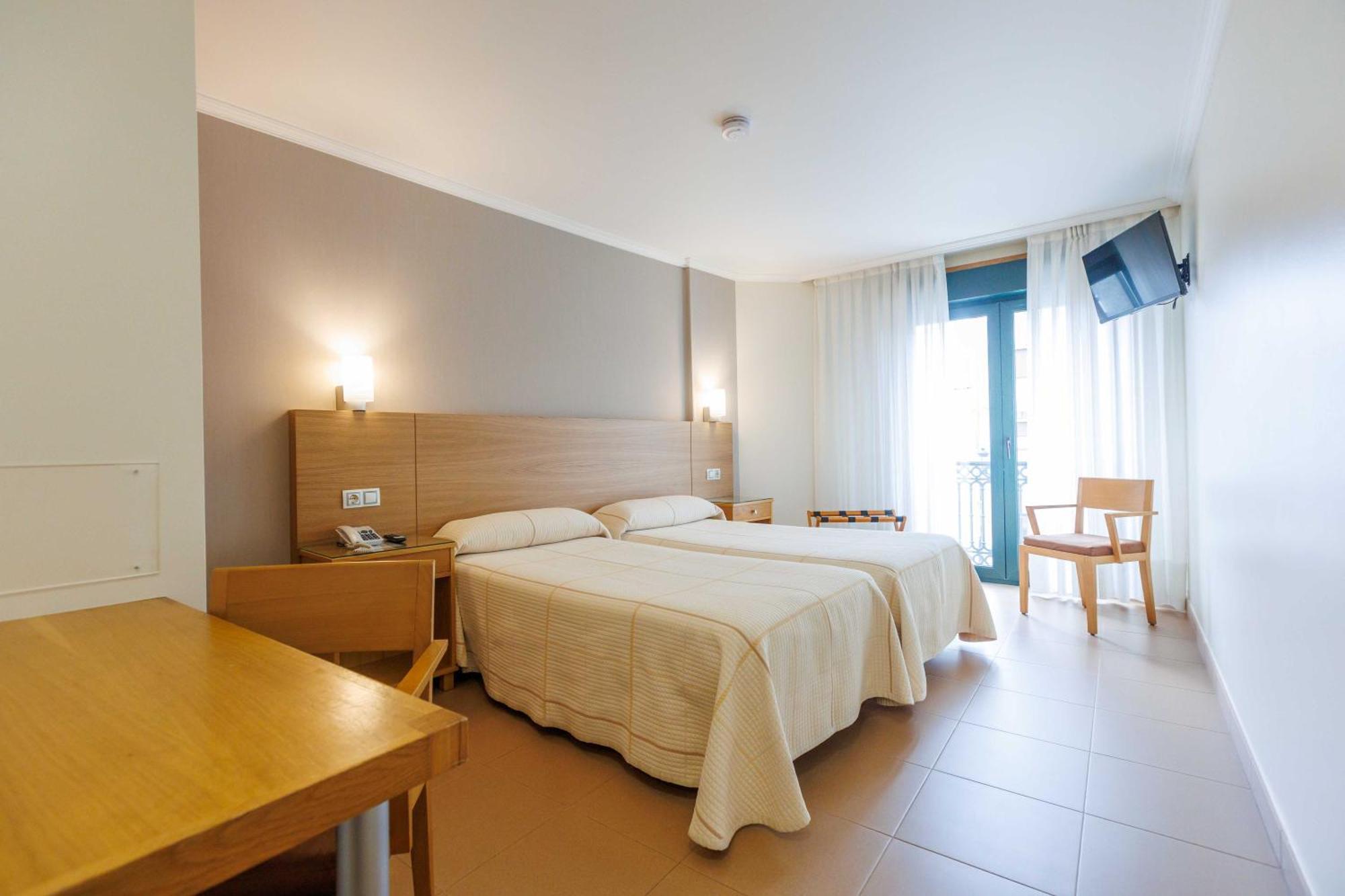 Hotel O Cruceiro Кальдас-де-Рейс Екстер'єр фото