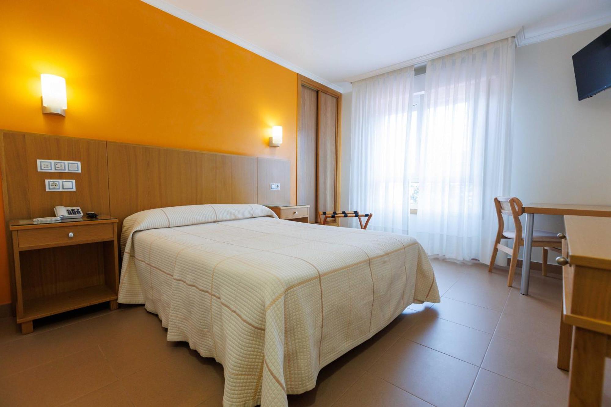 Hotel O Cruceiro Кальдас-де-Рейс Екстер'єр фото