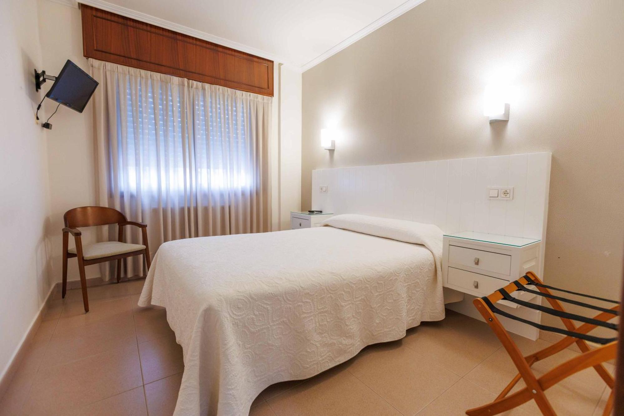 Hotel O Cruceiro Кальдас-де-Рейс Екстер'єр фото
